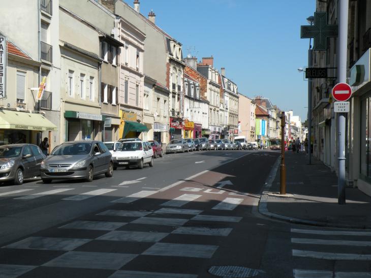  la rue Gambetta et ses commerces